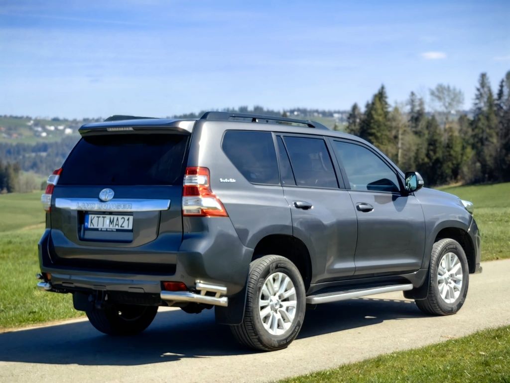 Toyota Land Cruiser INVINCIBLE 150 najbogatsza wersja piękny stan