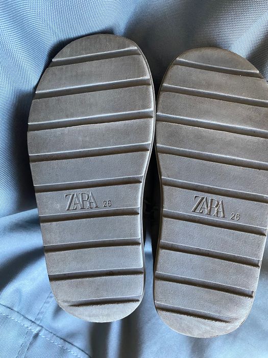 Zara угги 26 розмір