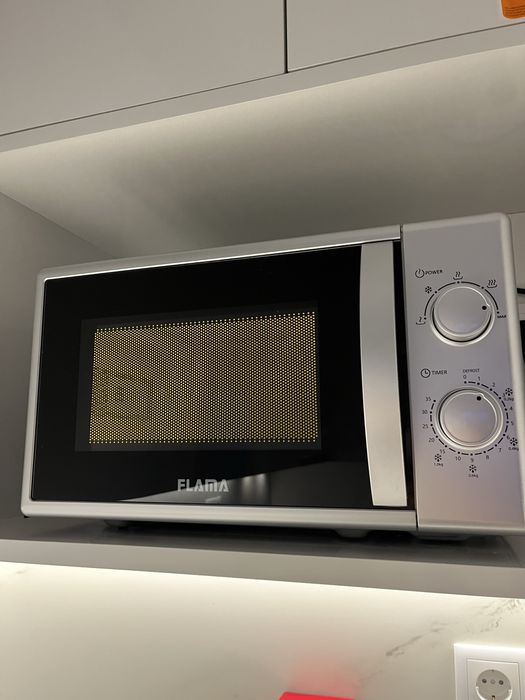 Microondas FLAMA