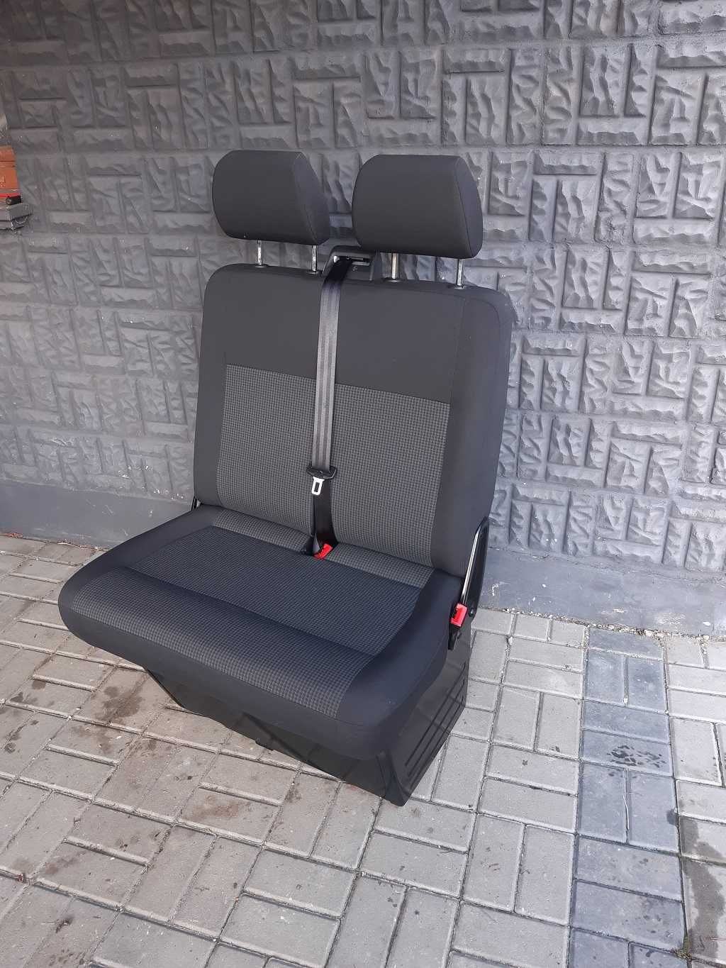 Fotel,Siedzenie podwójne Vw T6 możliwość zamiany na pojedyńczy