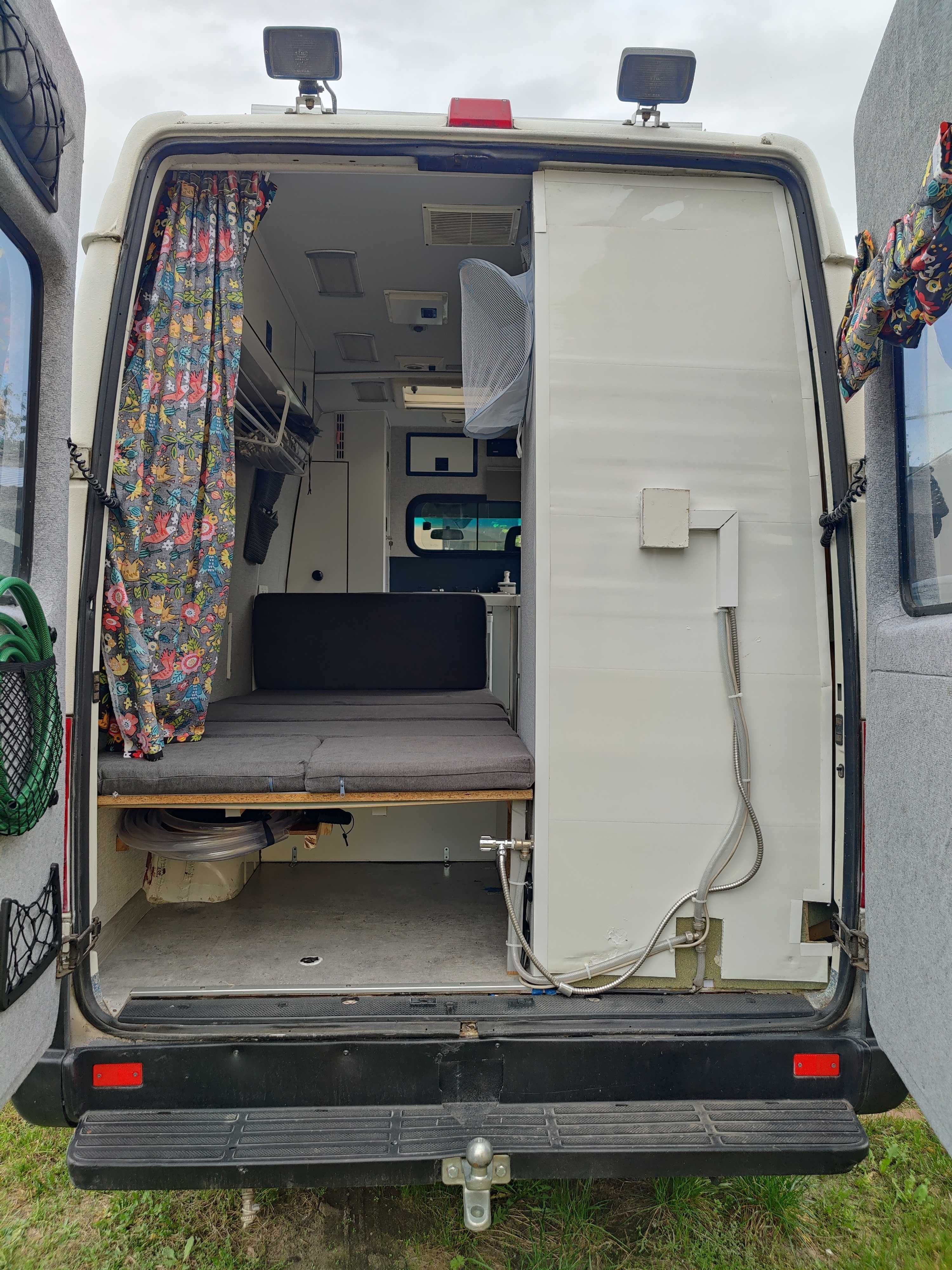 Volkswagen LT 35 2.8TDI Kamper Kampervan Klimatyzacja Prysznic Solary