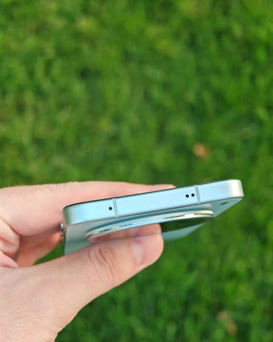 Vivo x200s 12/256 как новый, компактный