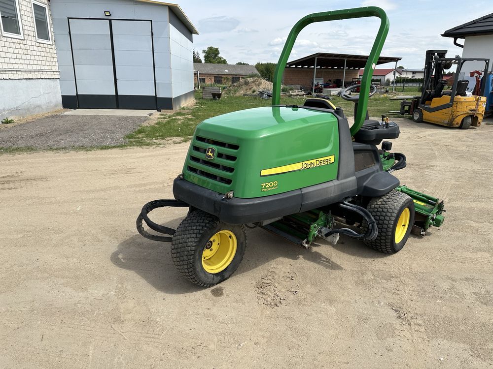 John Deere 7200 precision cut wrzecionowa traktorek kosiarka