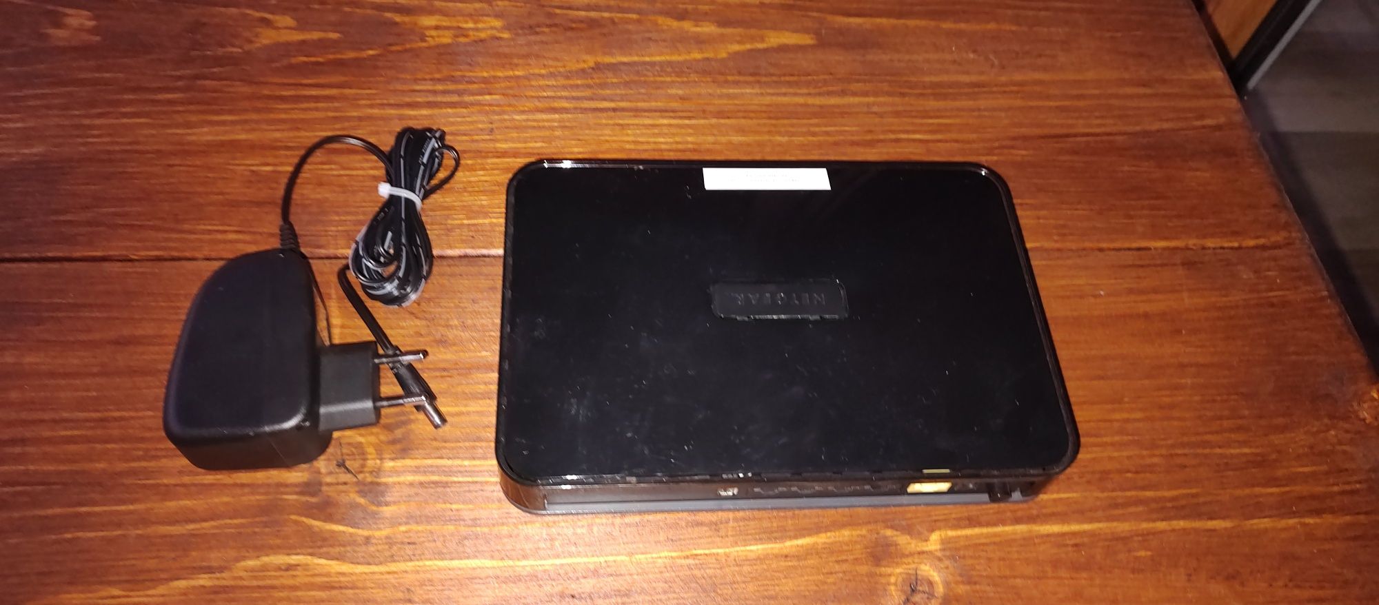 Router NETGEAR N750 Wireless Dual Band Gigabit