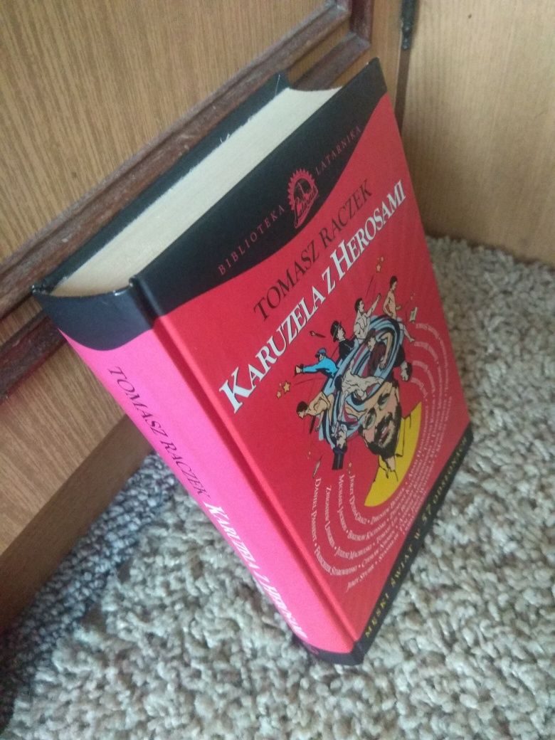 Karuzela z Herosami, Tomasz Raczek