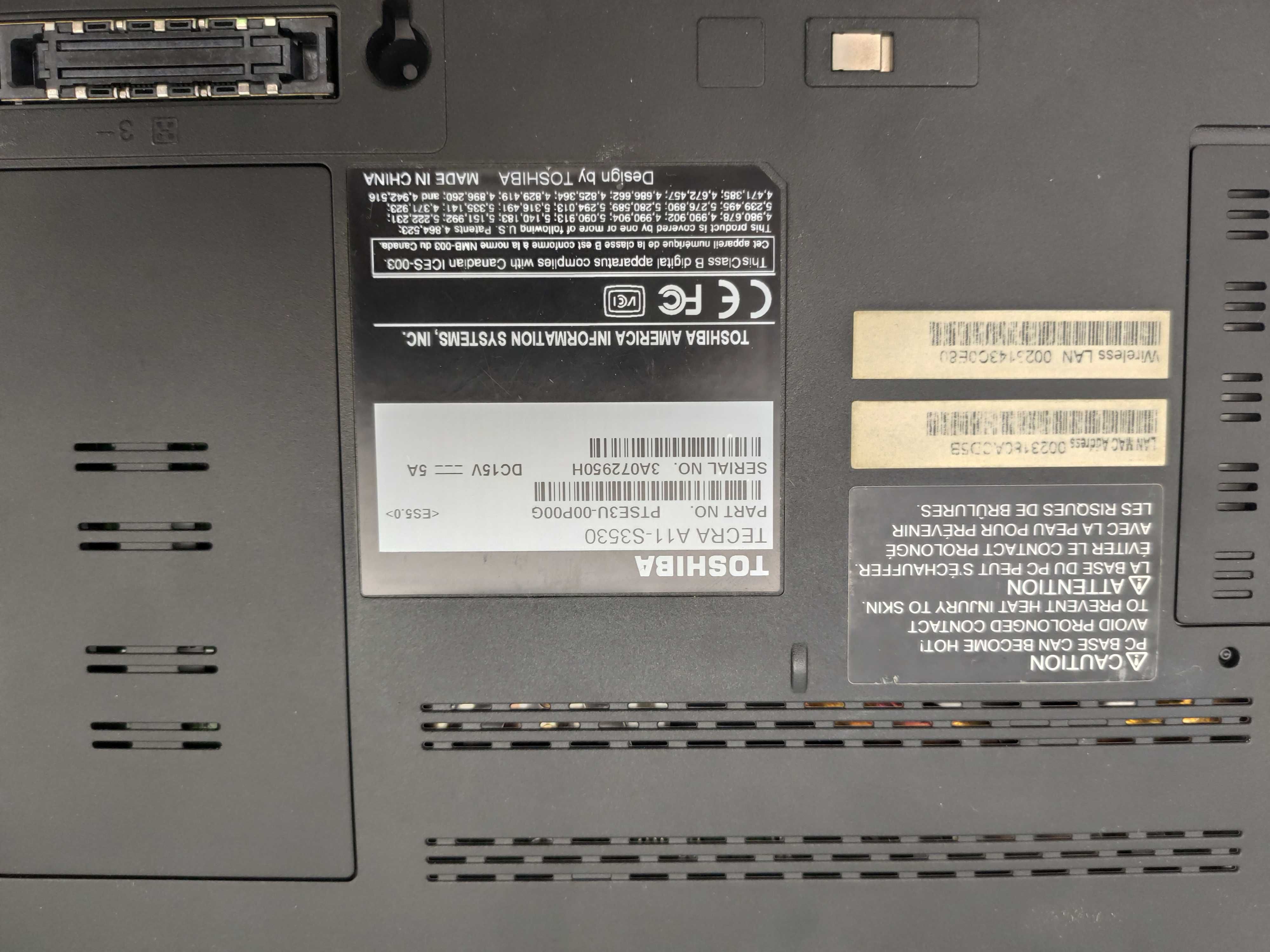 Toshiba Tecra A11-S3530 (CORE i5) в комплекті з док-станцією