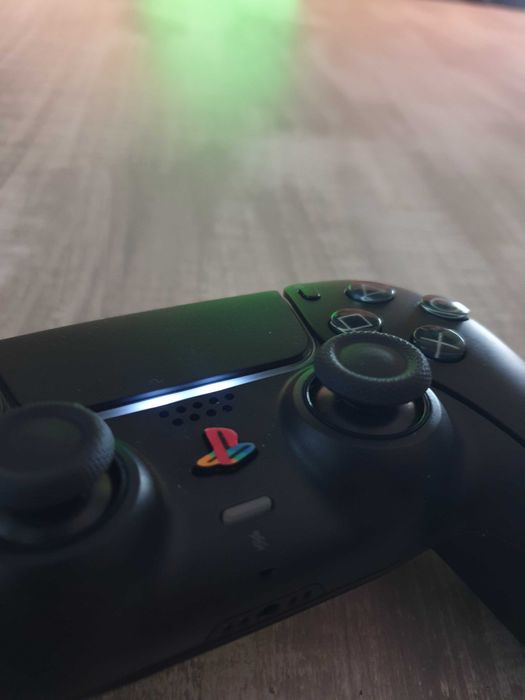 Logotipo PlayStation em vinil para comandos PS5