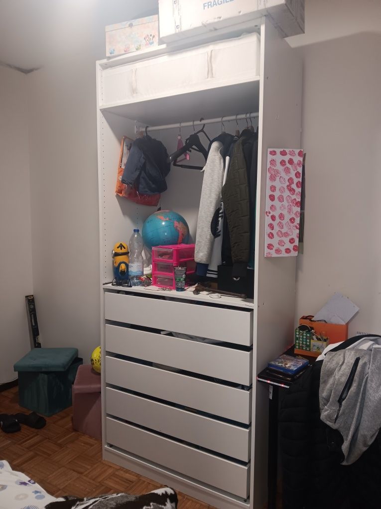 Vendo roupeiro ikea 5 gavetas