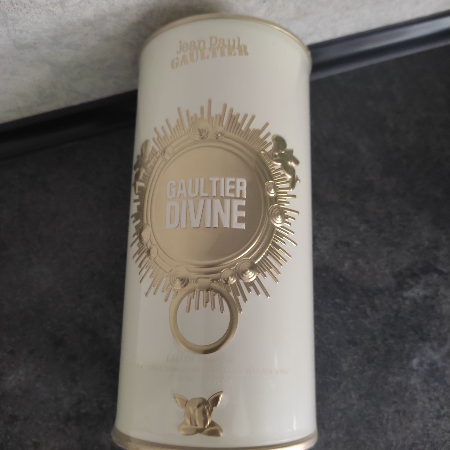 Gaultier Divine perfumy