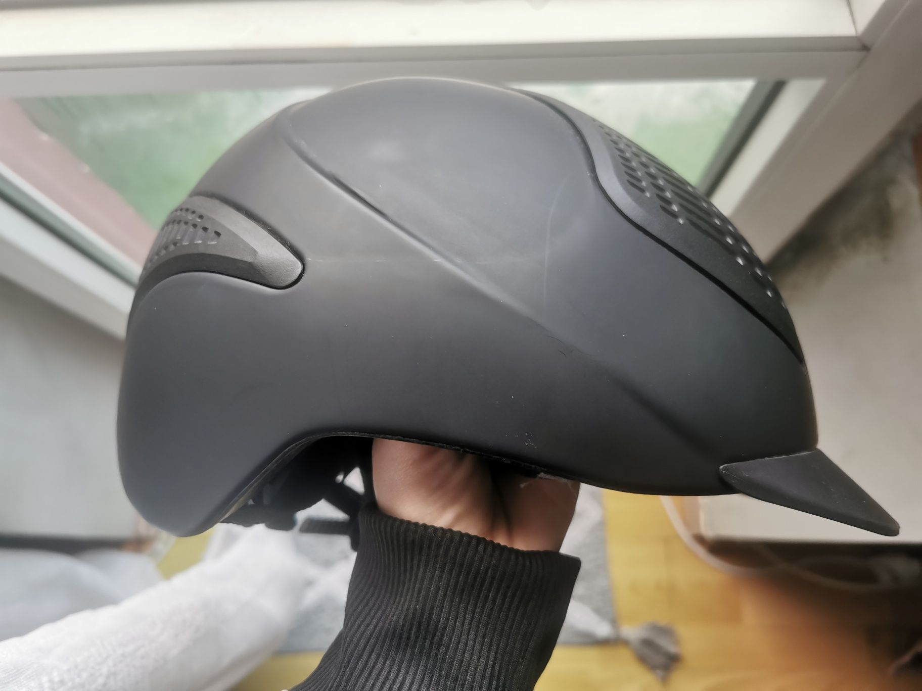 Kask Uvex Exxential II