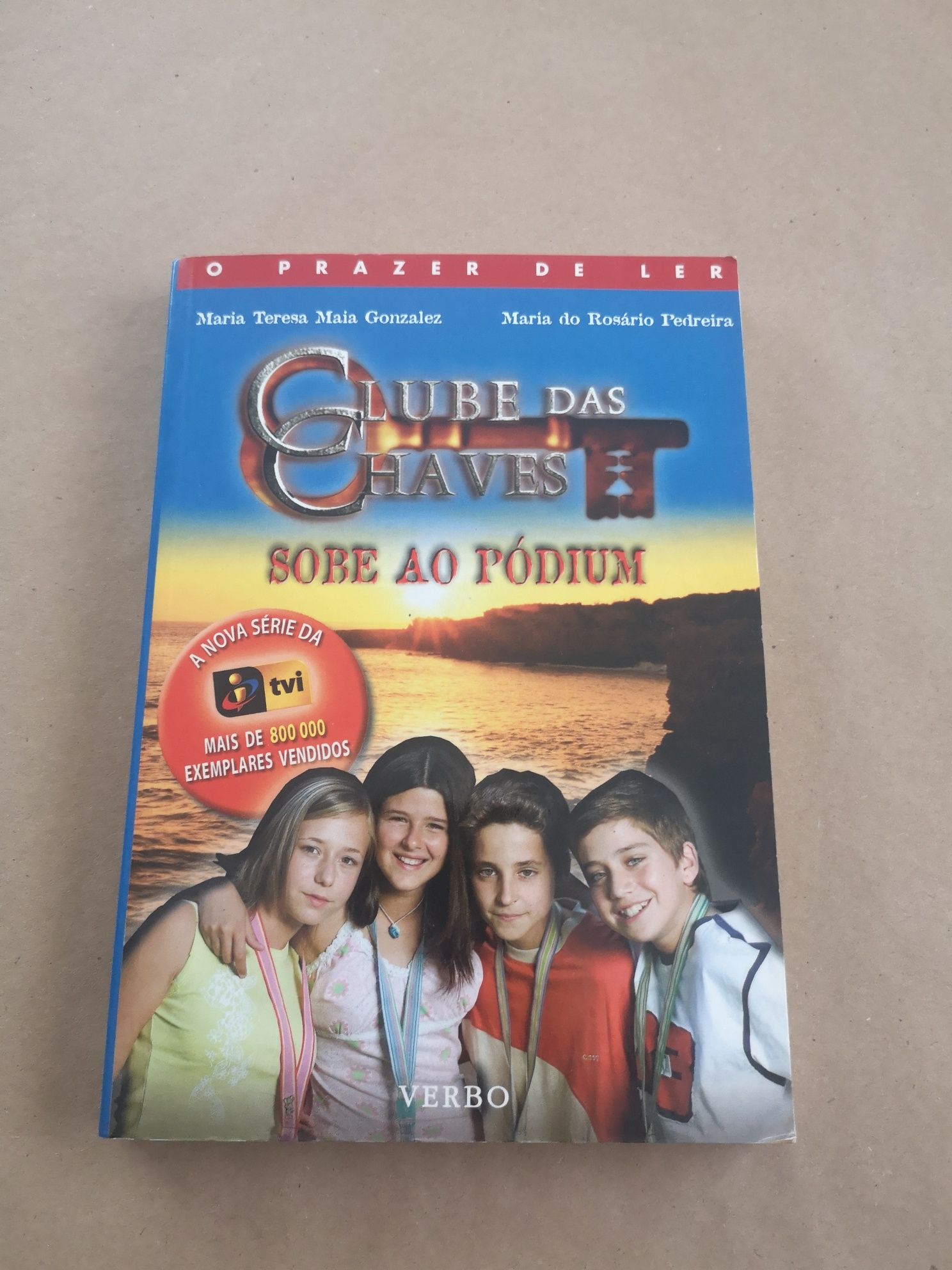 Livro Clube das Chaves Sobe ao Pódio, TVI