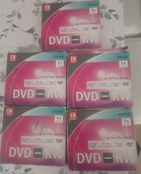 Sprzedam nowe płyty dvd rw wielokrotnego zapisu 25 szt jak na zdjęciu