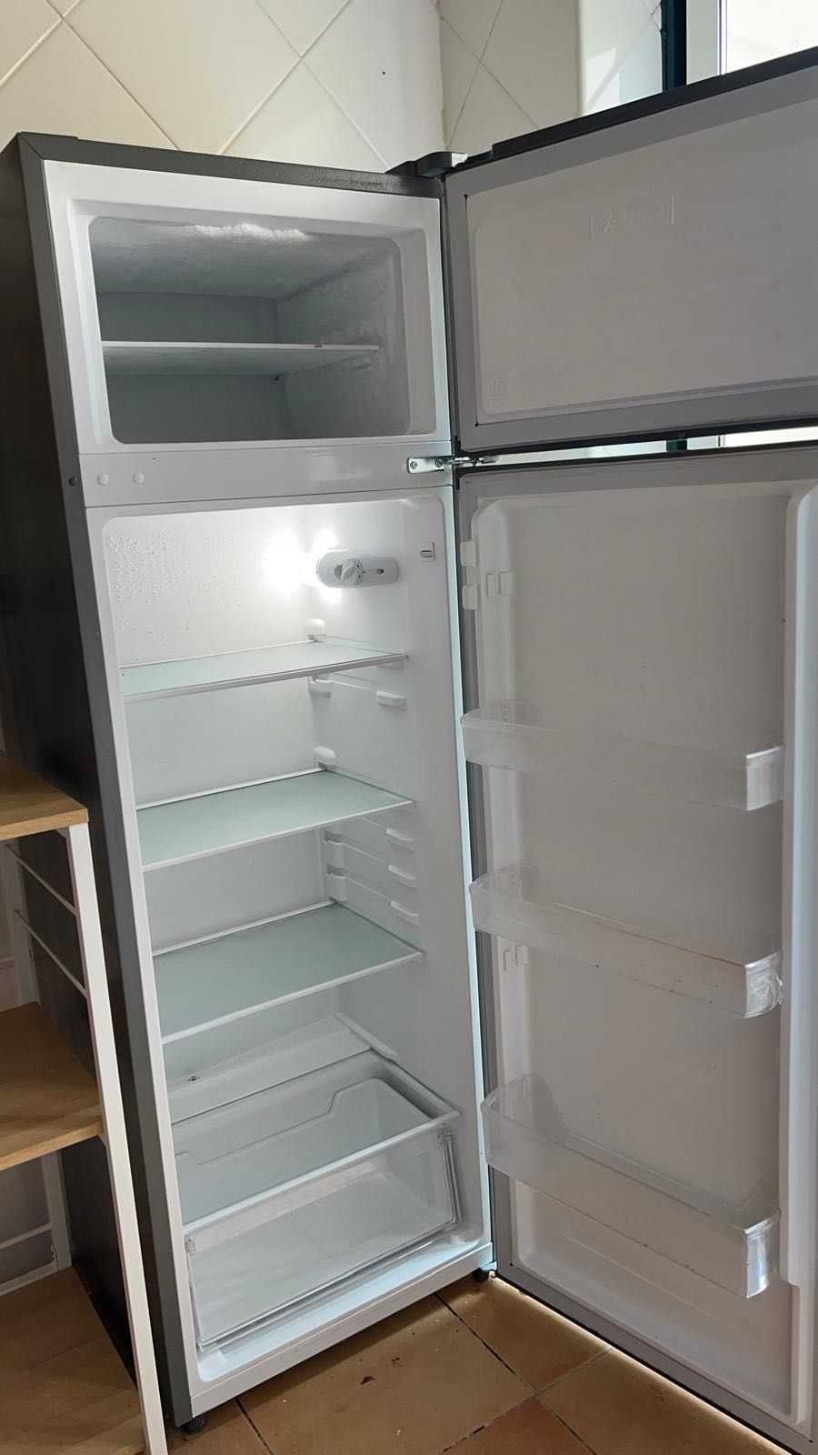 Frigorífico combinado Jocel Inox
