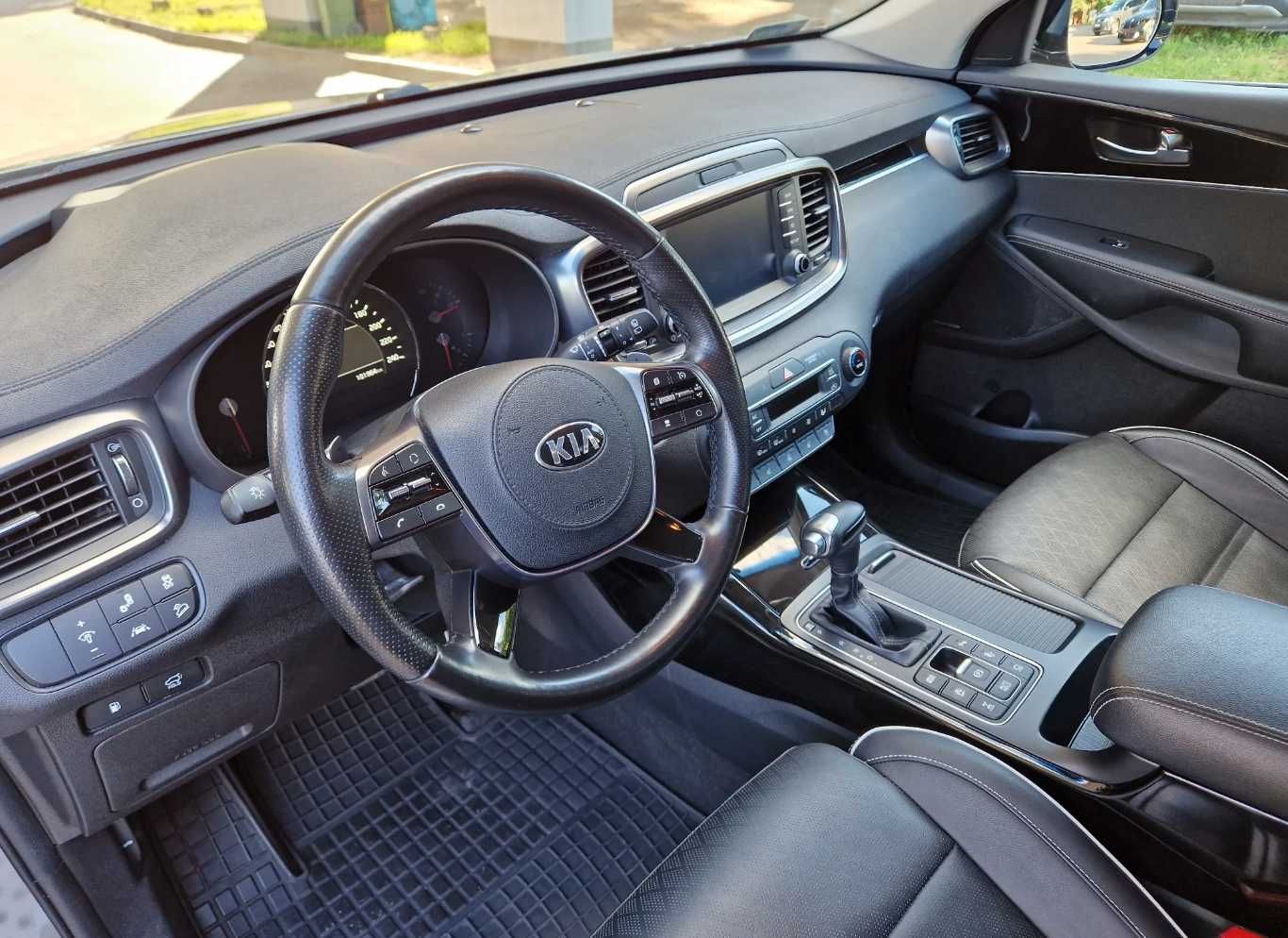Kia sorento um 2015 - 2020 Капот бампер дверь фара крыло зеркало ляда