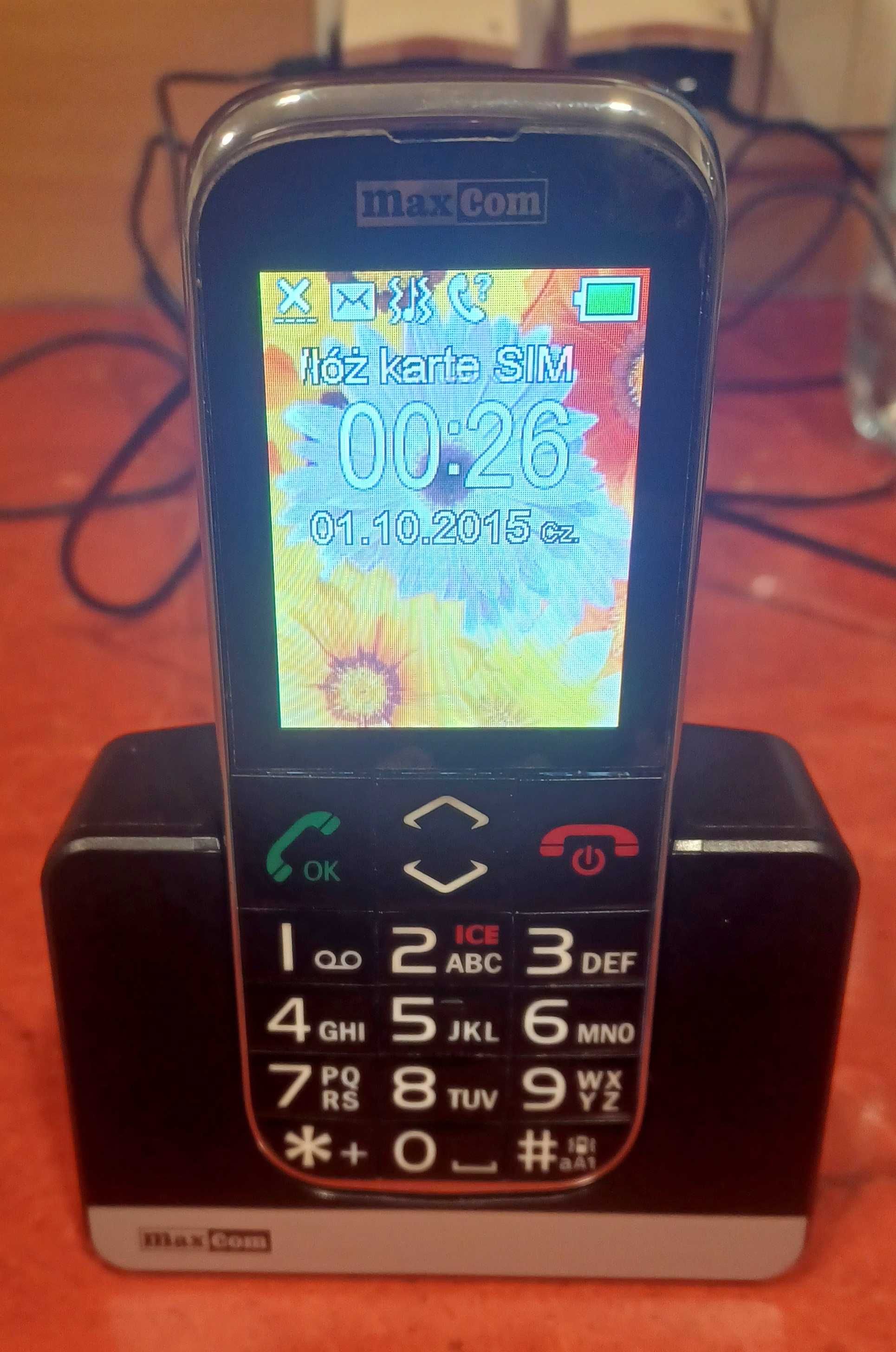 Telefon dla seniora MaxCom MM720BB