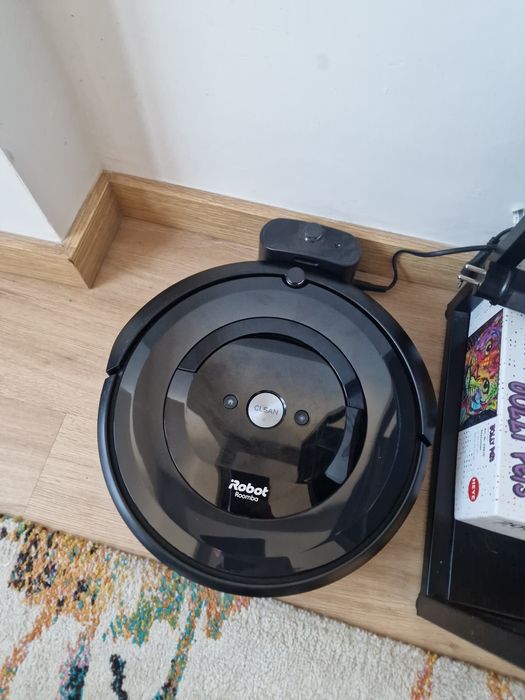 Aspirador Irobot romba e5