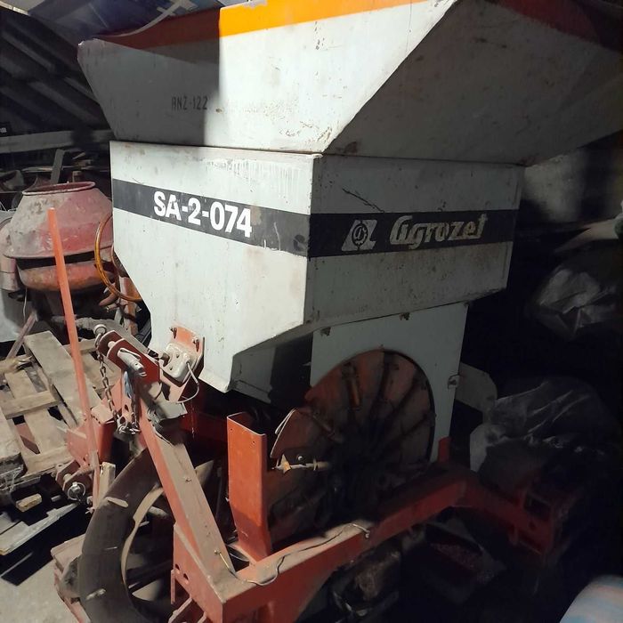 Sadzarka do ziemniaków czeska AGROZET SA-2-074