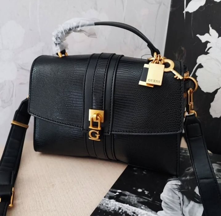 Жіноча сумка кросбоді гесс Guess ginevra оригiнал