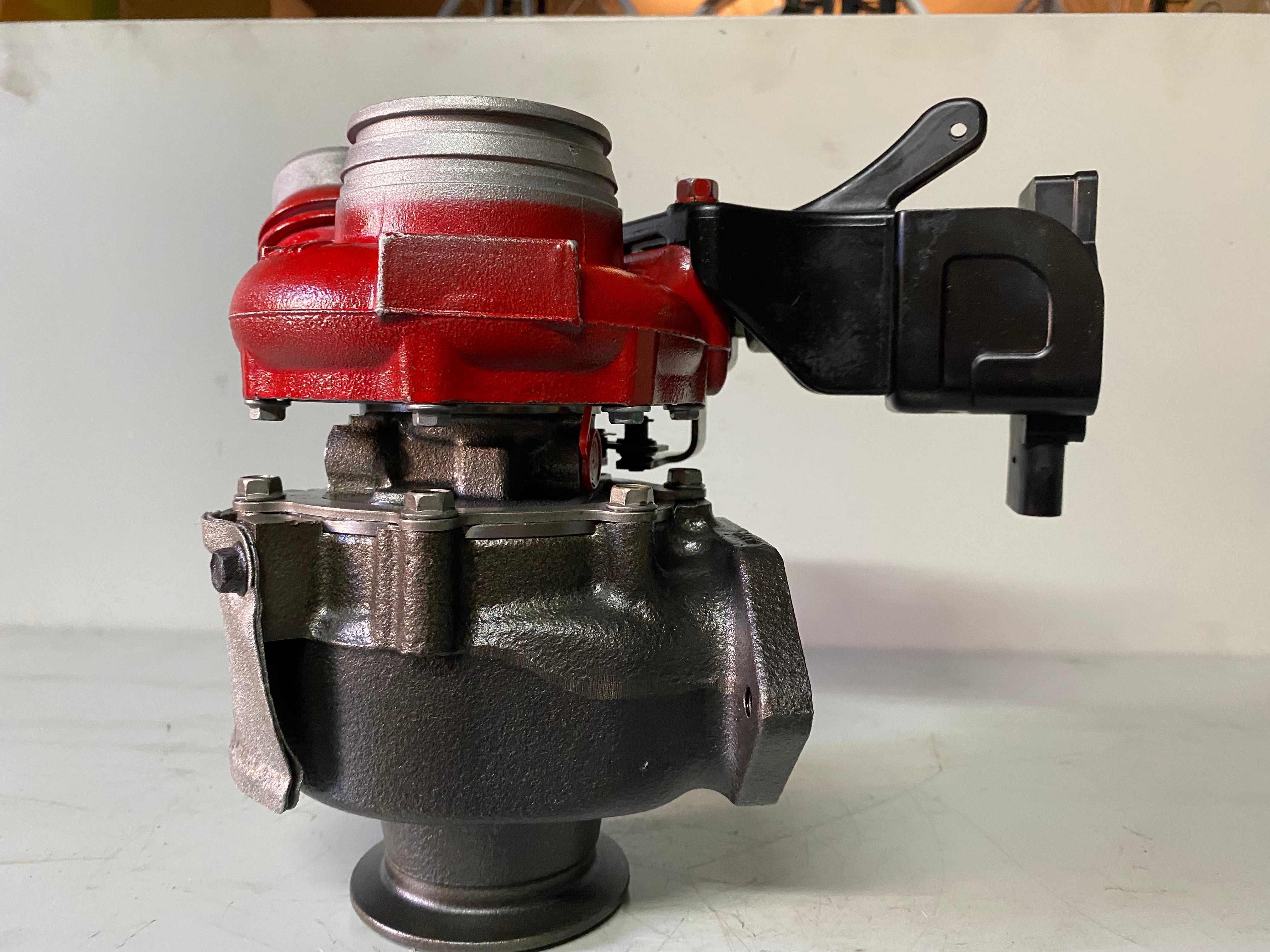 Turbina Turbosprężarka E87 E90 E91 E60 X3 2.0 177KM HyBrYdA