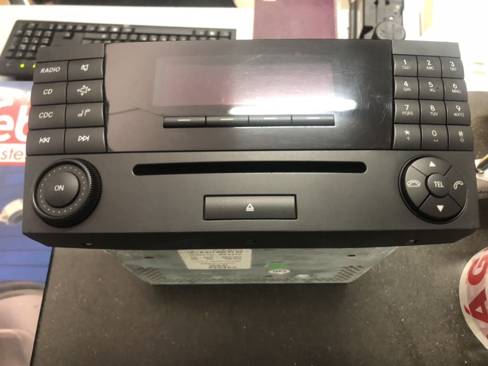 Radio CD Mercedes Benz W211