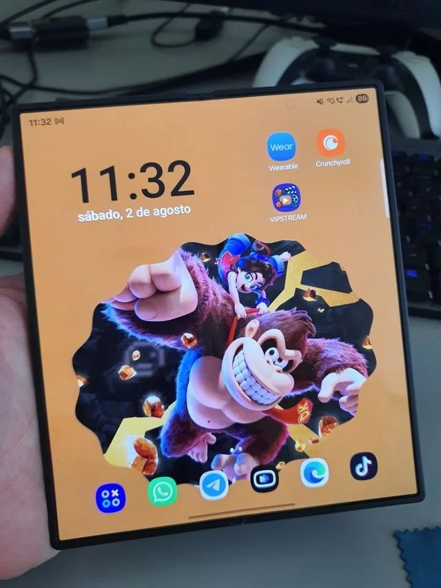 Samsung Z Fold 6