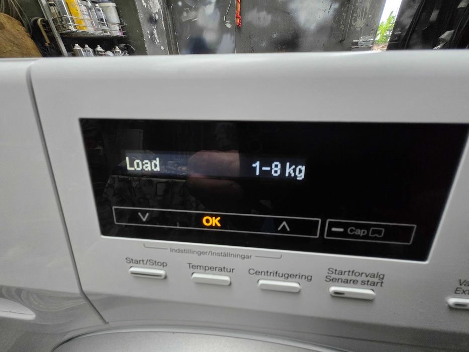Pralka Miele W1..LCD.1- 8kg Waga/1400 obr.Gwar.LCD.Gwar.Super stan.
