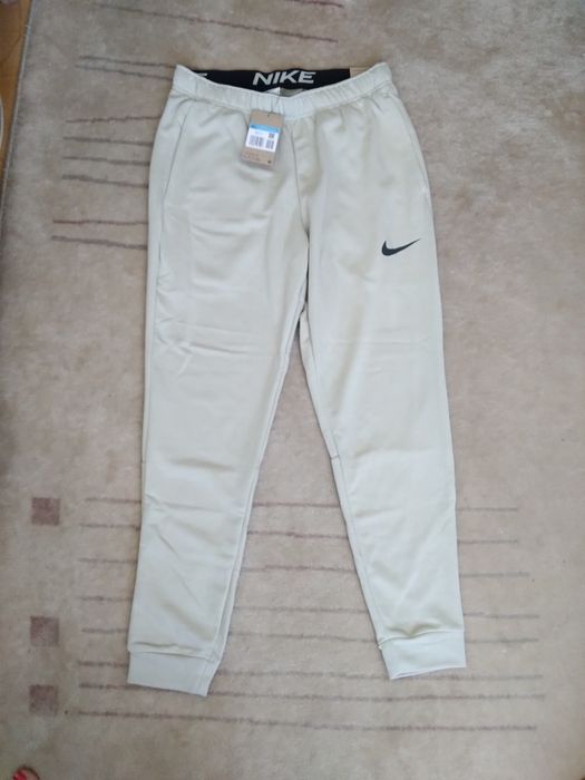 Spodnie dresowe Nike Taper r. M