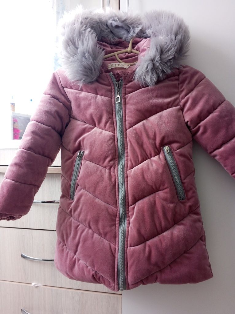 Зимова утеплена курточка-пальто Велюр