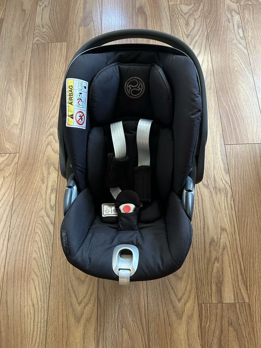 Nosidełko Cybex cloud Z + baza obrotowa