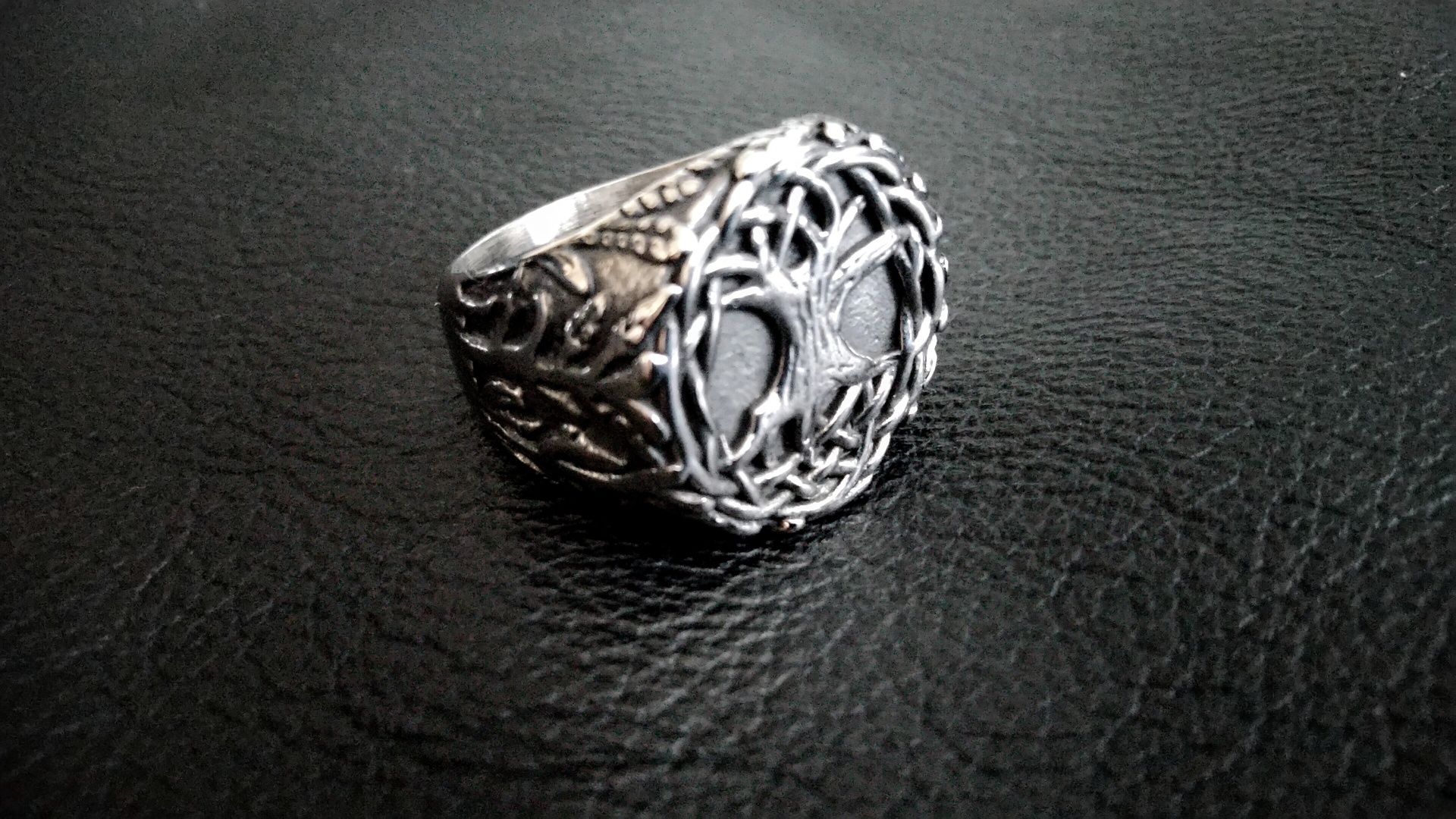 Efektowny celtycki sygnet pierścień wikinga drzewo Yggdrasil stalowy