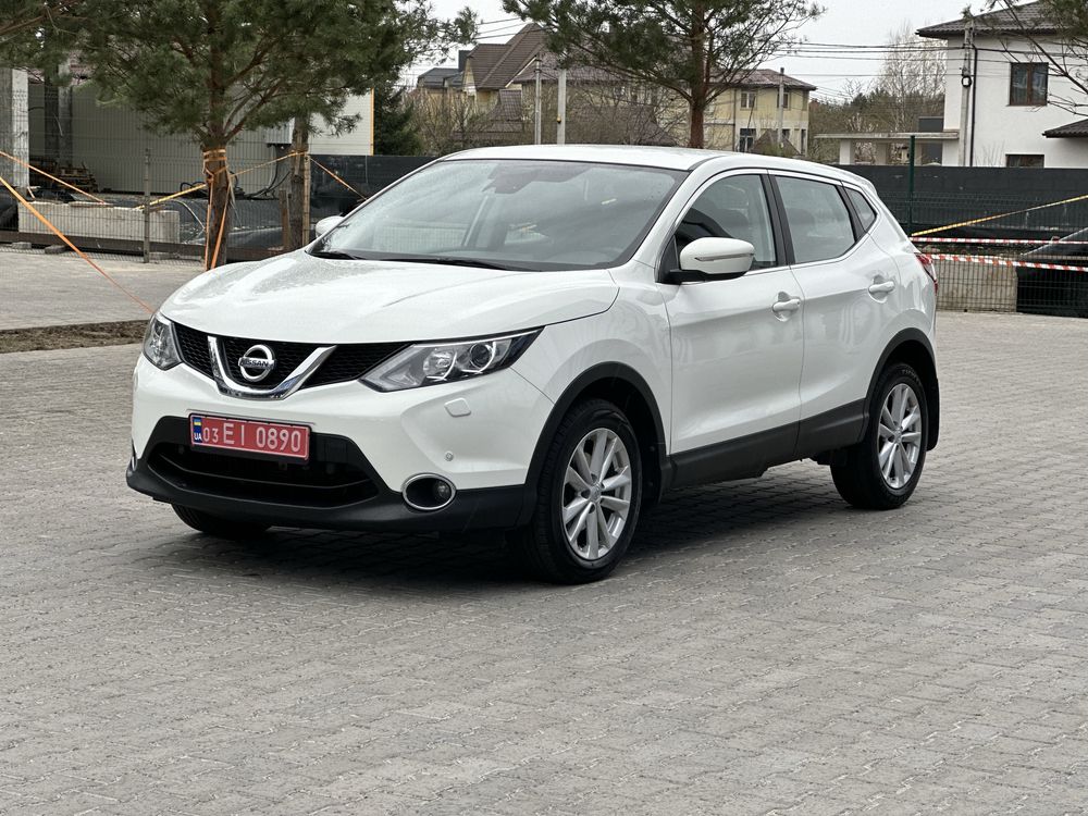 Nissan Qashqai 2014р 1,6 дизель автомат