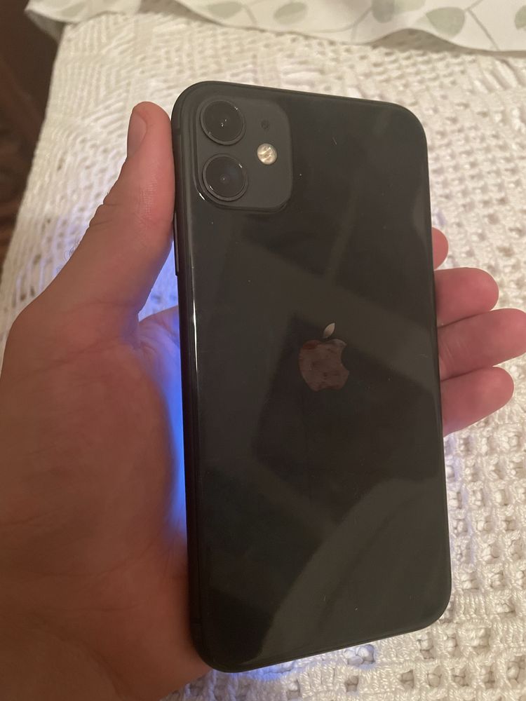 iPhone 11 – Usado em bom estado