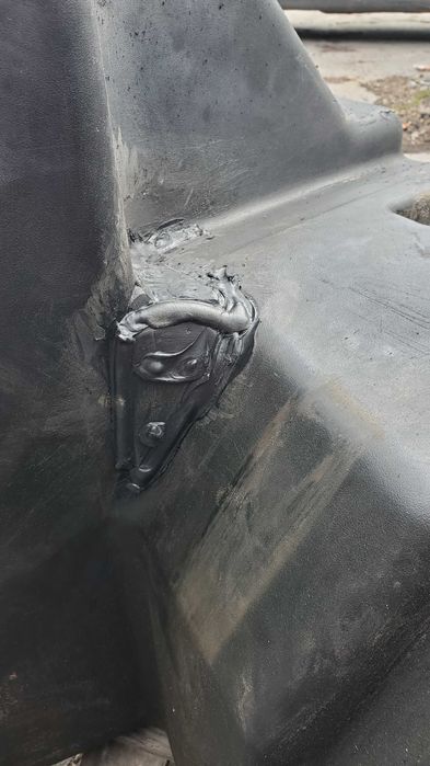 Ремонт паливного бака John Deer, Case, New Holland, Amazon,Claas