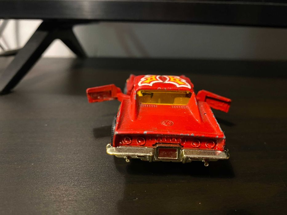 dinky toys corvette stingray