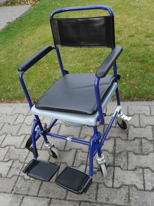 wózek toaletowy krzesło sanitarne VERMEIREN
