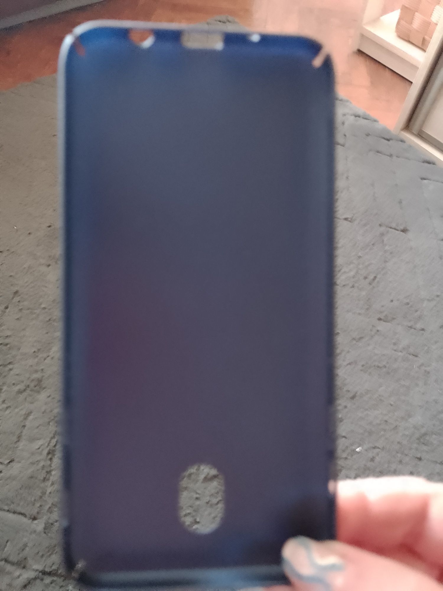 Nowe etui do Samsung J7