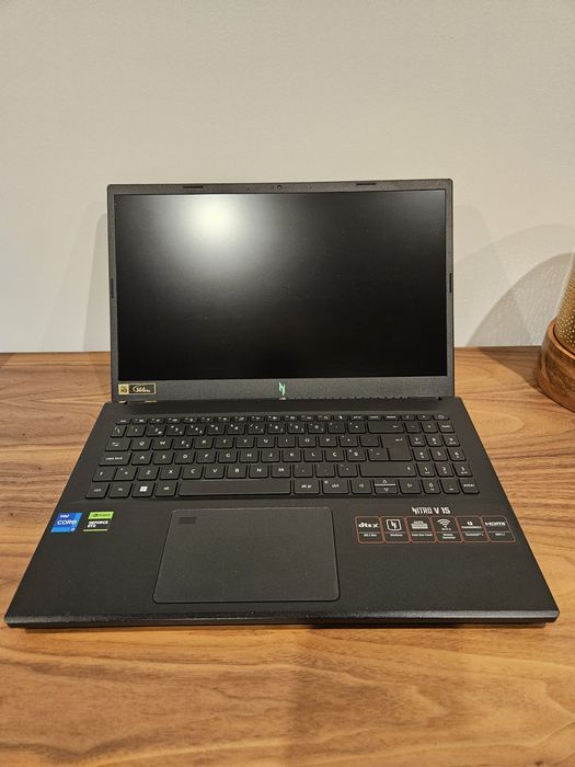Portátil ACER Nitro - i7 - RTX 4050 - Novo c/garantia