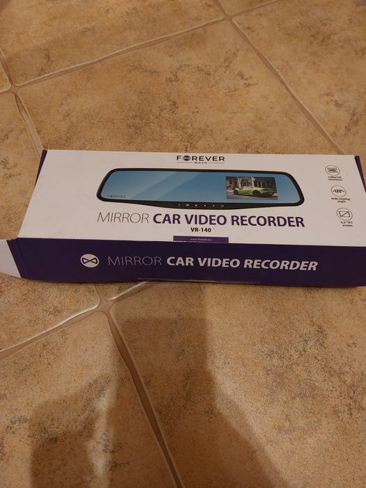 Wideorejestrator w lusterku