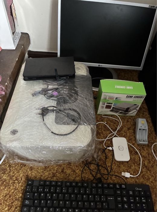 Lote Tecnologia - PC, Tablet, Consola, tudo 50 euros!