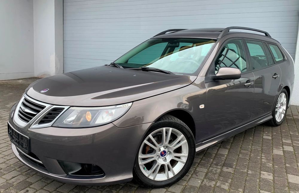 Saab 9-3 Benzyna+Gaz ZAREJESTROWANY Skóry Navi Klimatronik Szyberdach Relingi