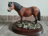 Kucyk Scotland Pony by Leonardo Collection UK