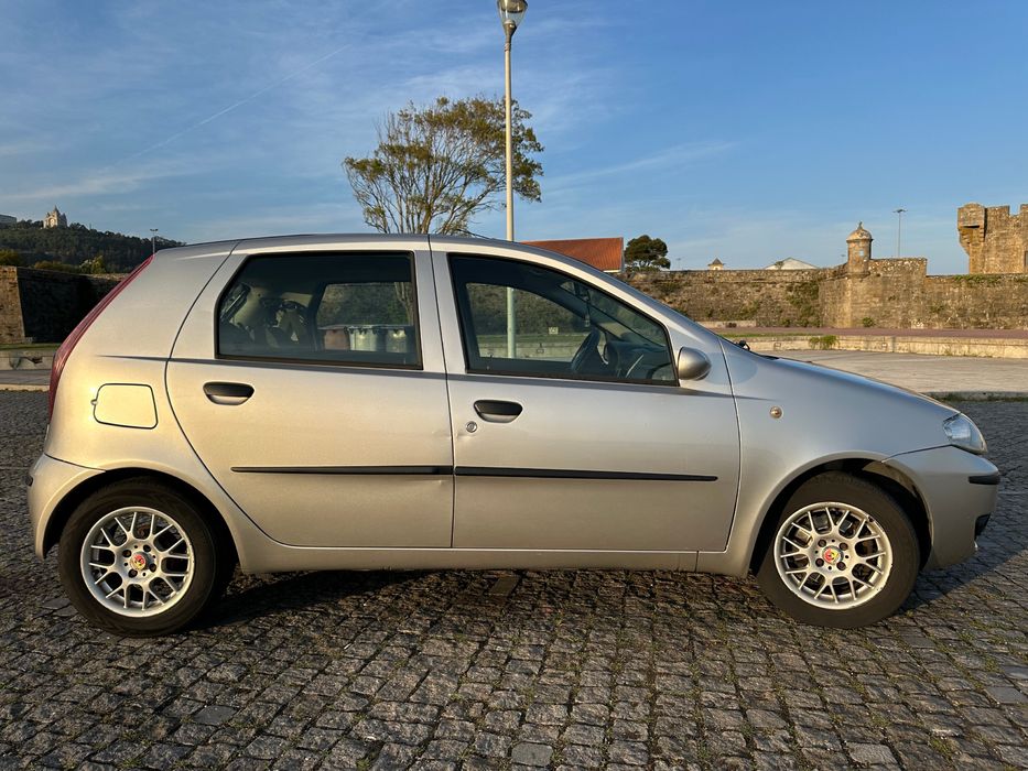 Fiat Punto 1.3 JTD 5 lugares ano 2005