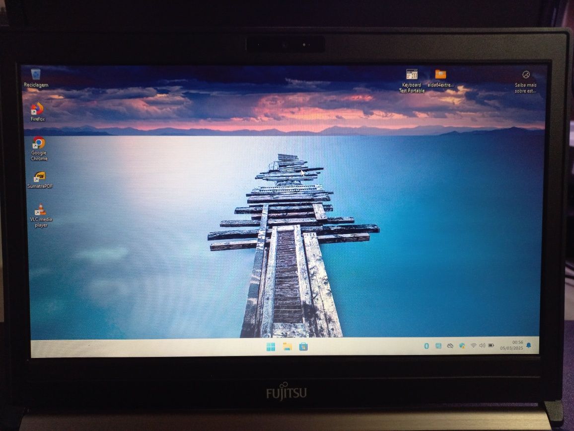 Fujitsu Lifebook E734