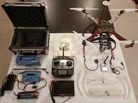 Drone Dji F450, controlador Futaba T8FG e muitos acessórios