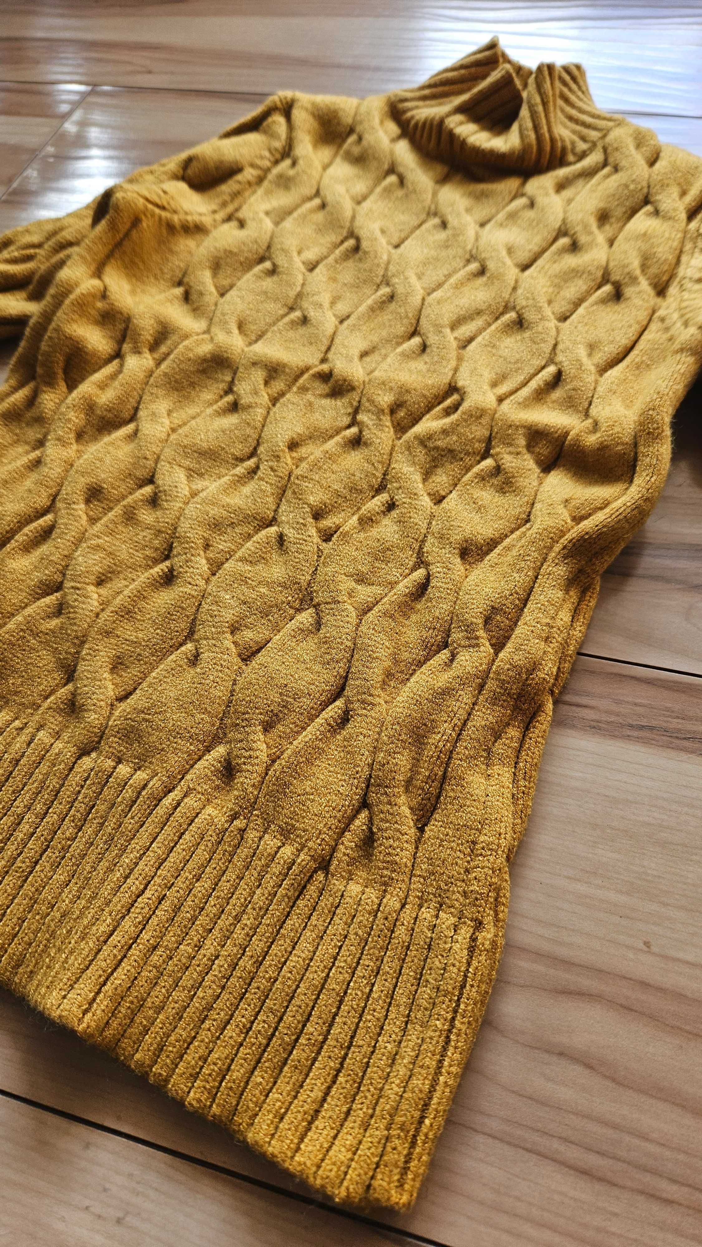 Gruby sweter damski półgolf złota nić romby warkocz May S 36