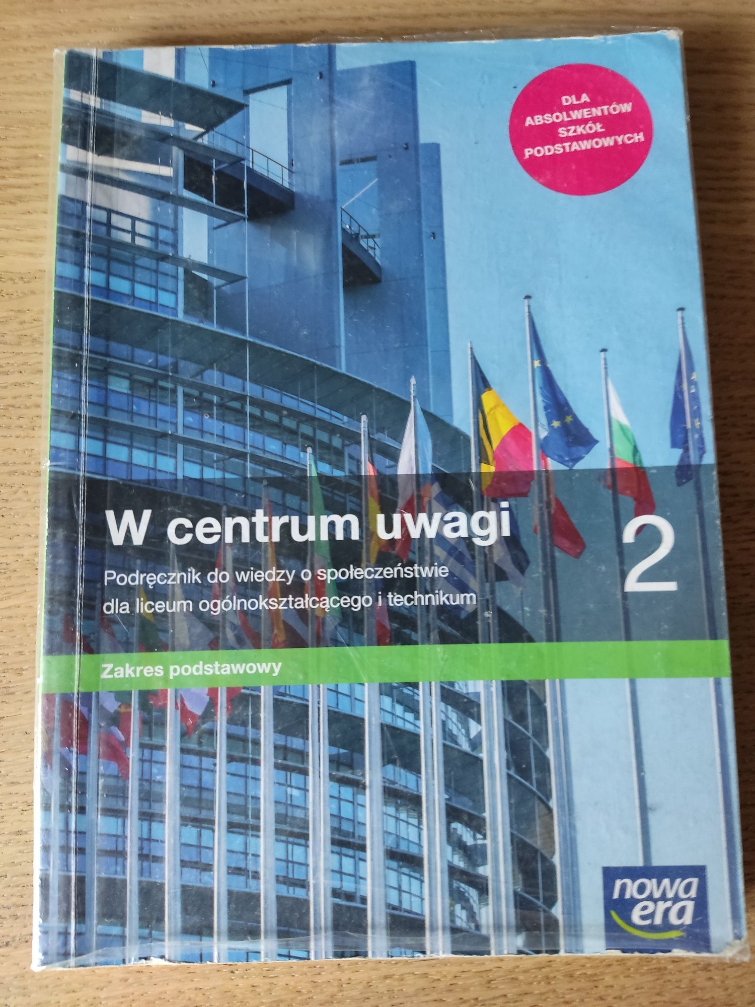 Podręcznik w centrum uwagi 2 wos technikum podstawowy