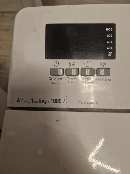 Silnik nidec  WU112U45W00