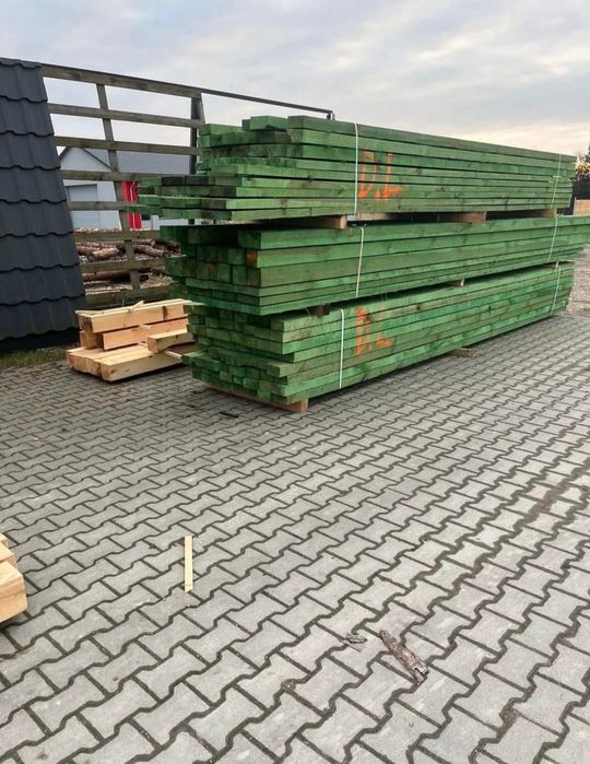 Więźby dachowe, łaty, deski, kantówki oraz podbitka, zrębka i pellet