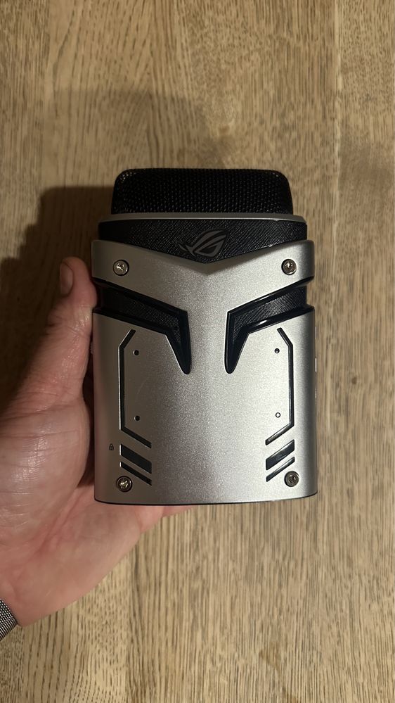 Mikrofon ROG Strix Magnus