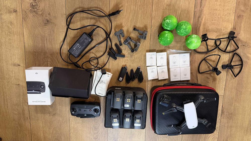 DJI Spark - bardzo bogaty zestaw